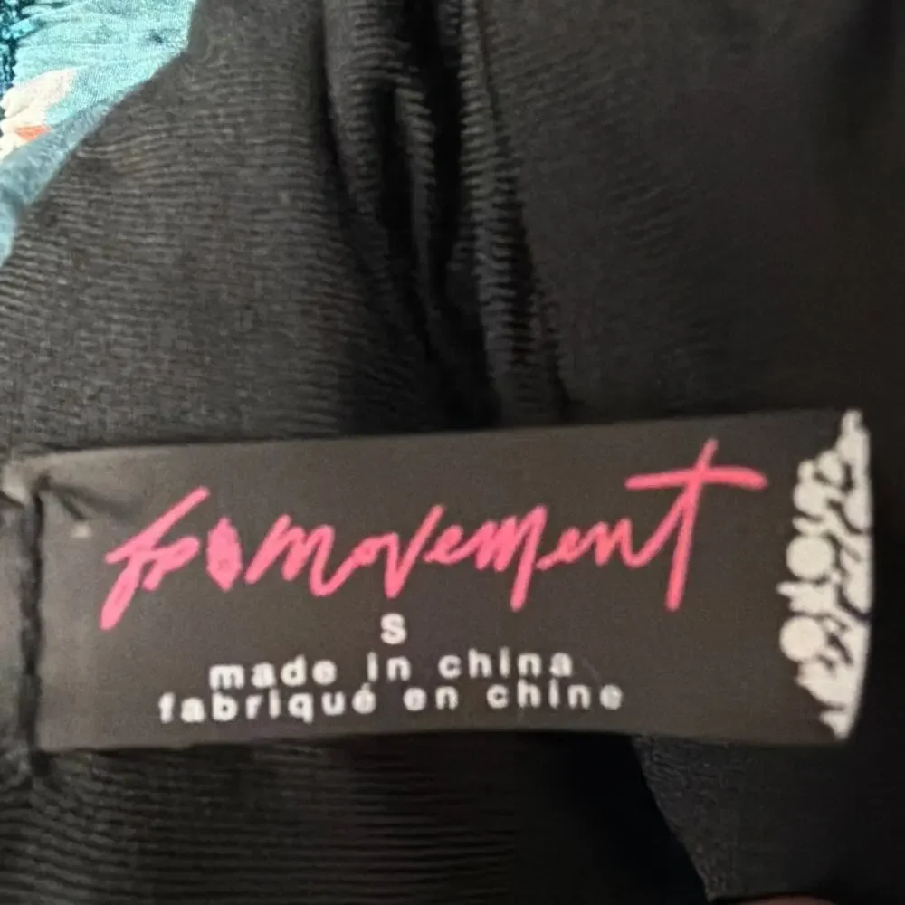 Free People Movement The Way Home Shorts Empire Jewel Floral Size S Athleisure - Picture 9 of 9